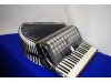 Parrot pearlescent grey 80 bass accordion